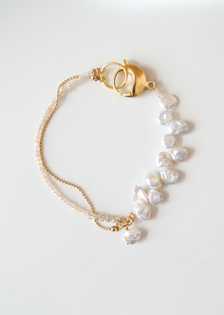 armband met keshi parels en natuurstenen voor bruidjes