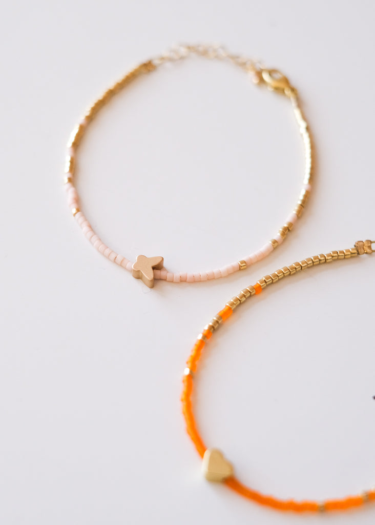 armbandje voor kinderen met vlinder