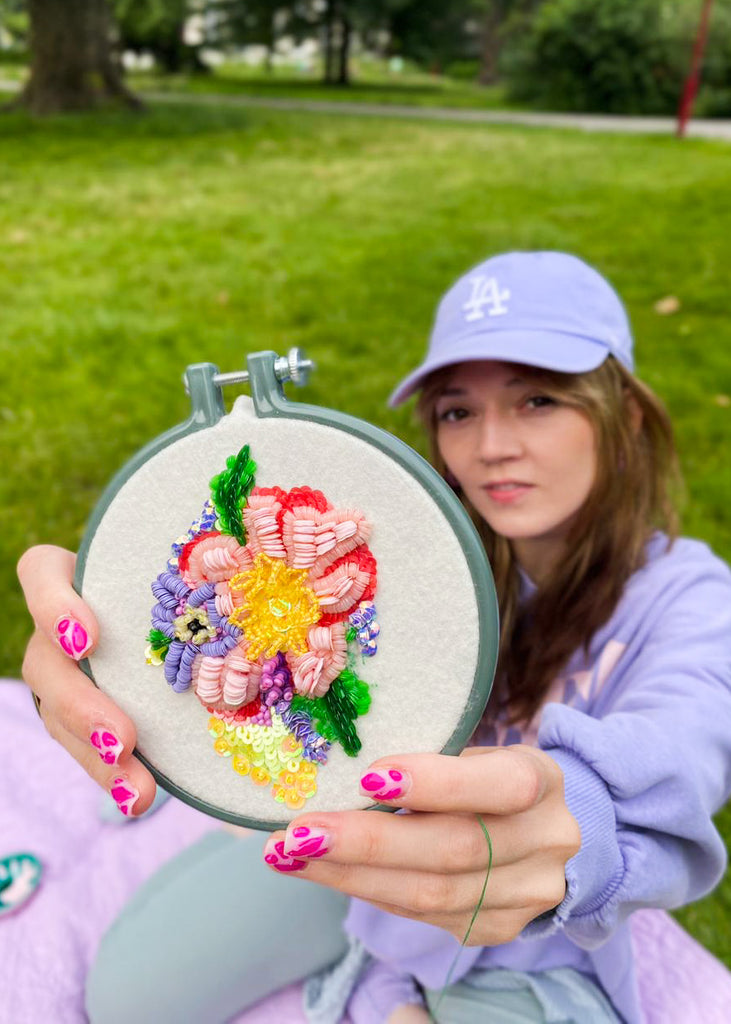 DIY pakket bloem borduren met pailletten