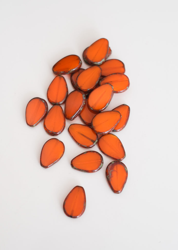 oranje glaskralen tsjechie