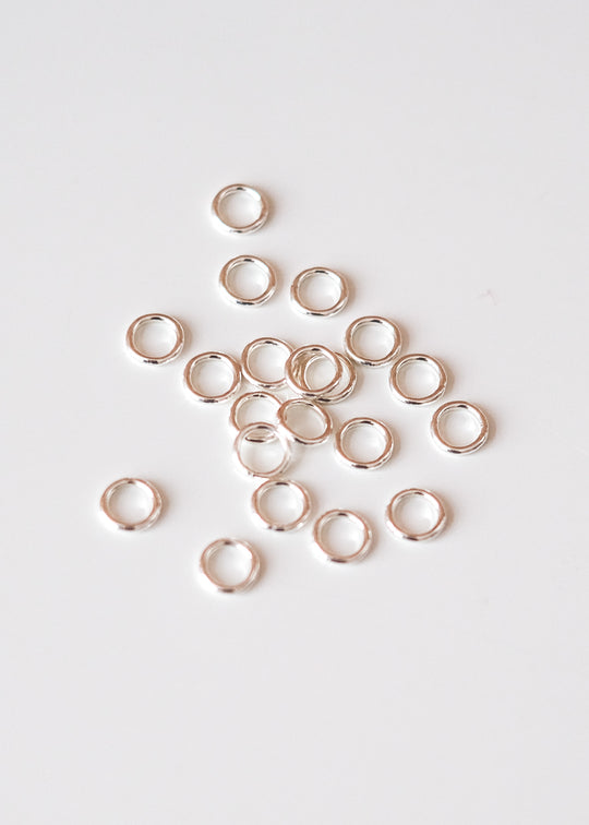 Gesloten ringetje zilver, 5 mm