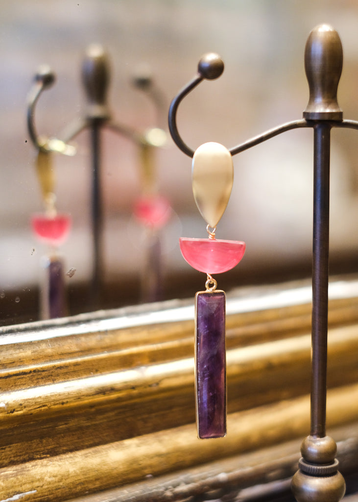 feestelijke oorbellen met amethist en roze glaskraal