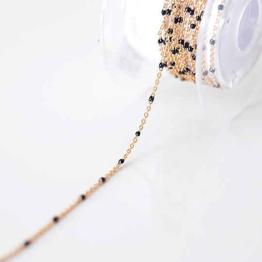 Ketting met stipjes, zwart