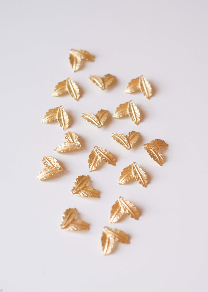 hangertje gouden blaadjes