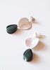 zilveren oorbellen met groene glaskraal