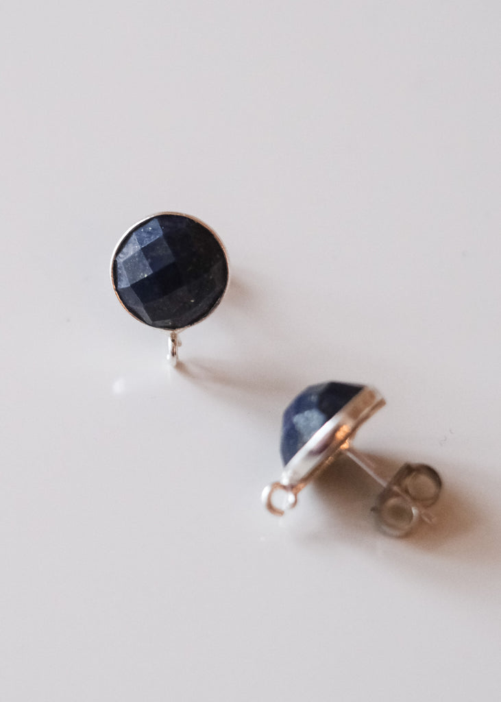 oorstekers met lapis lazuli